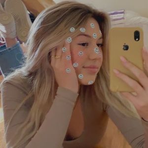 Meet your Posher, Rose